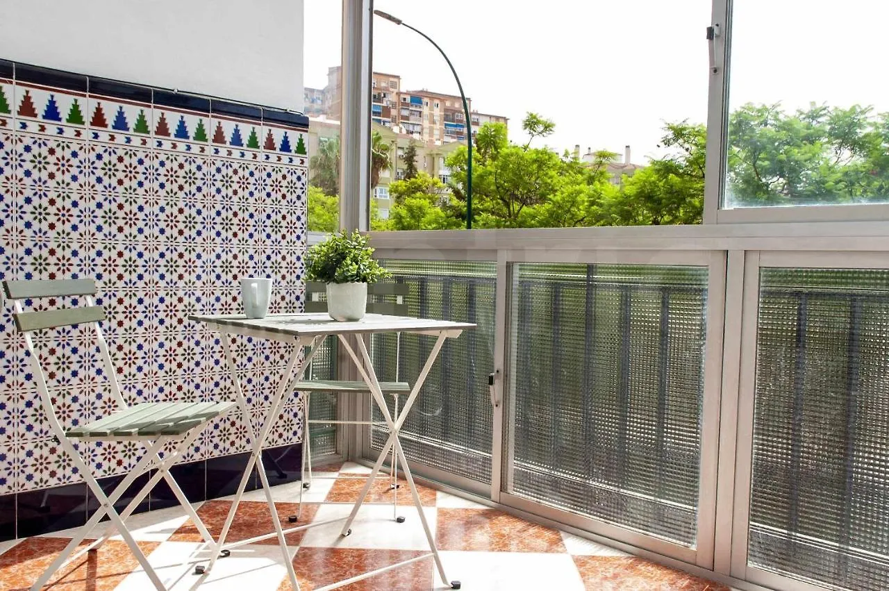 Piso En Barrio Tradicional Malagueno By Centric Apartment Malaga 0*,  Spain